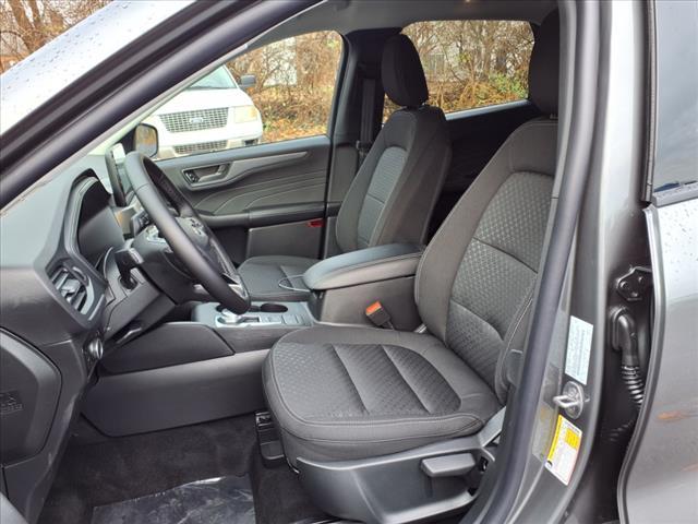 new 2025 Ford Escape car, priced at $31,228