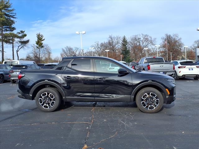 used 2024 Hyundai Santa Cruz car, priced at $26,900