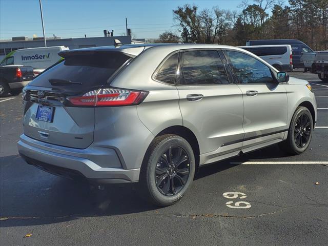 new 2024 Ford Edge car, priced at $32,530