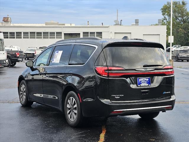 used 2021 Chrysler Pacifica Hybrid car, priced at $24,980