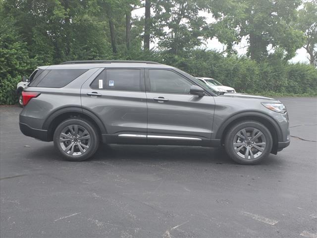 new 2025 Ford Explorer car, priced at $44,338