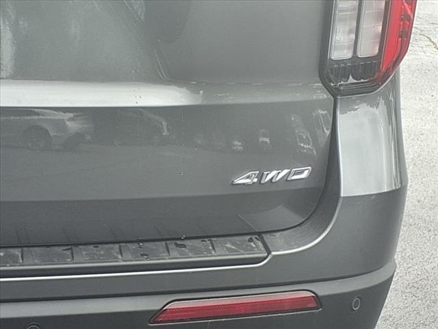 new 2025 Ford Explorer car, priced at $44,338
