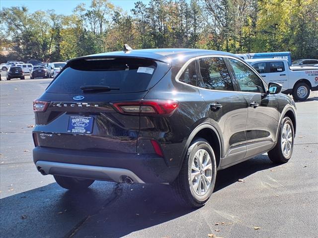 new 2025 Ford Escape car, priced at $30,274