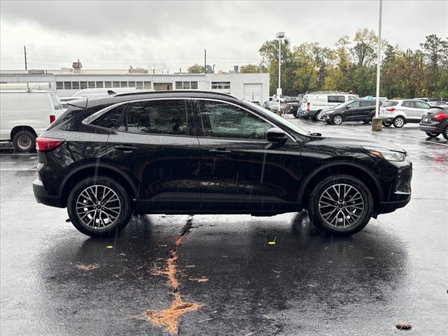 new 2024 Ford Escape car, priced at $35,736