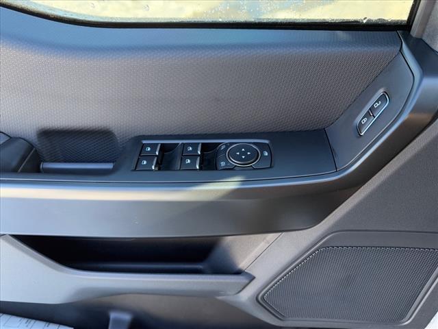 new 2025 Ford F-150 car, priced at $50,378