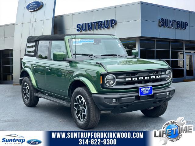 used 2023 Ford Bronco car, priced at $43,445