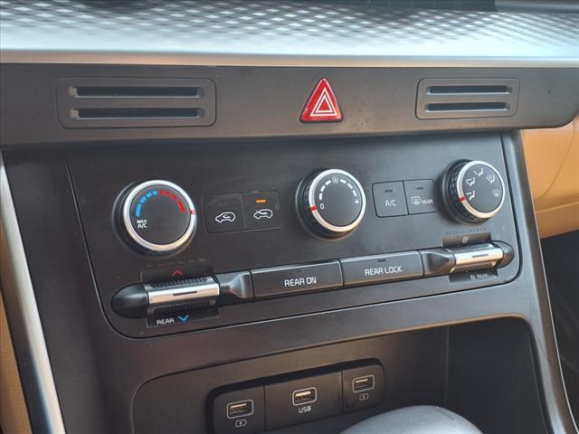 used 2024 Kia Carnival car, priced at $31,490