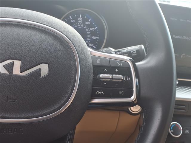 used 2024 Kia Carnival car, priced at $31,490