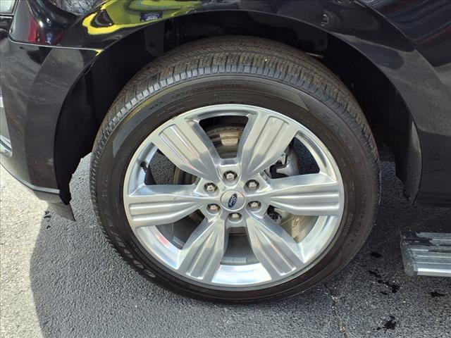 used 2022 Ford Expedition Max car, priced at $55,589