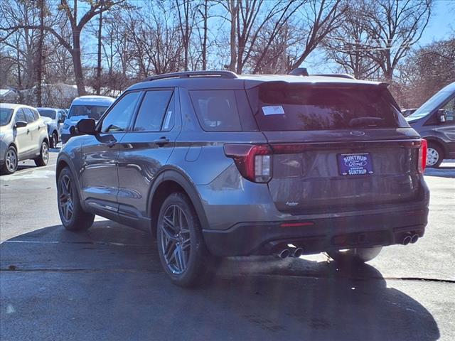 new 2025 Ford Explorer car, priced at $62,422