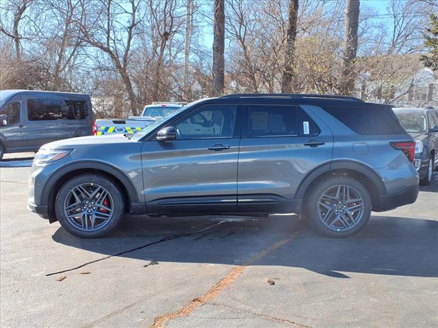 new 2025 Ford Explorer car, priced at $62,422