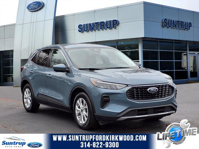 used 2023 Ford Escape car