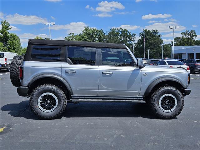 new 2024 Ford Bronco car, priced at $57,074