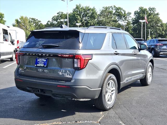 new 2025 Ford Explorer car, priced at $39,999