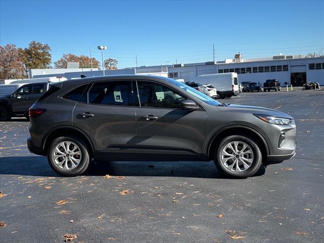 new 2025 Ford Escape car, priced at $30,733