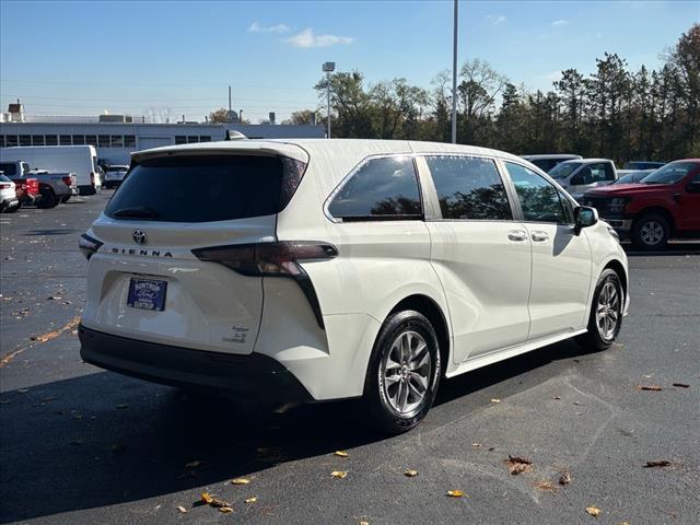 used 2024 Toyota Sienna car, priced at $40,899