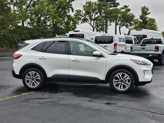 used 2022 Ford Escape car, priced at $26,956