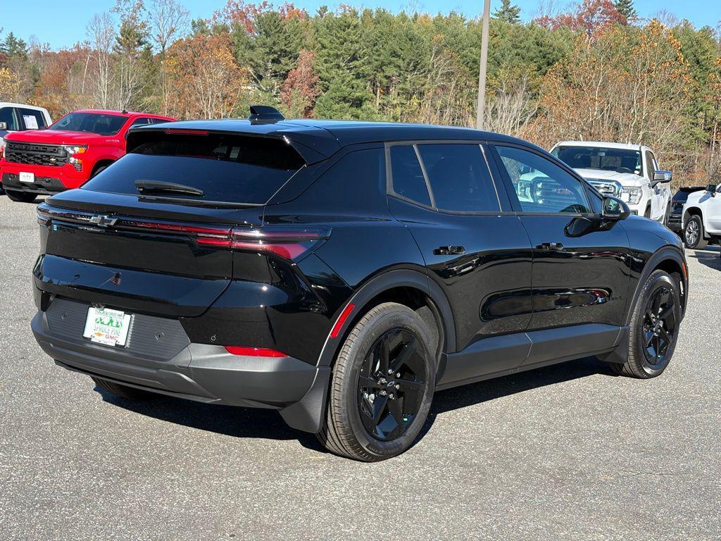 new 2026 Chevrolet Equinox EV car, priced at $33,115