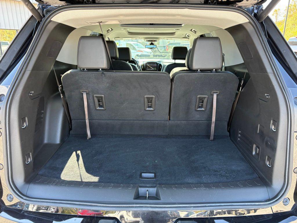 used 2019 Chevrolet Traverse car, priced at $26,159