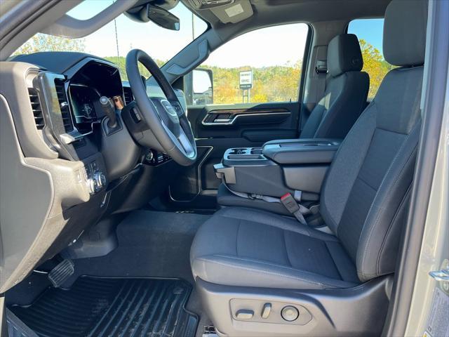 new 2025 GMC Sierra 3500 car, priced at $75,454