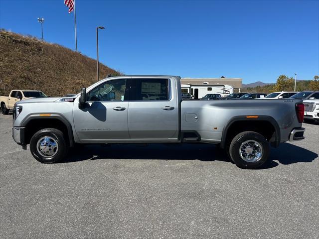 new 2025 GMC Sierra 3500 car, priced at $75,454