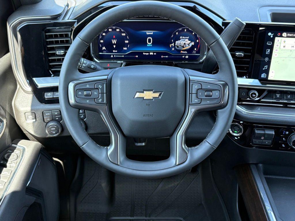 new 2025 Chevrolet Silverado 3500 car, priced at $92,165