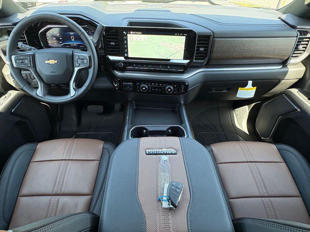 new 2025 Chevrolet Silverado 3500 car, priced at $92,165