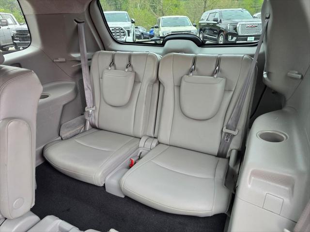 used 2012 Toyota Highlander car, priced at $11,876
