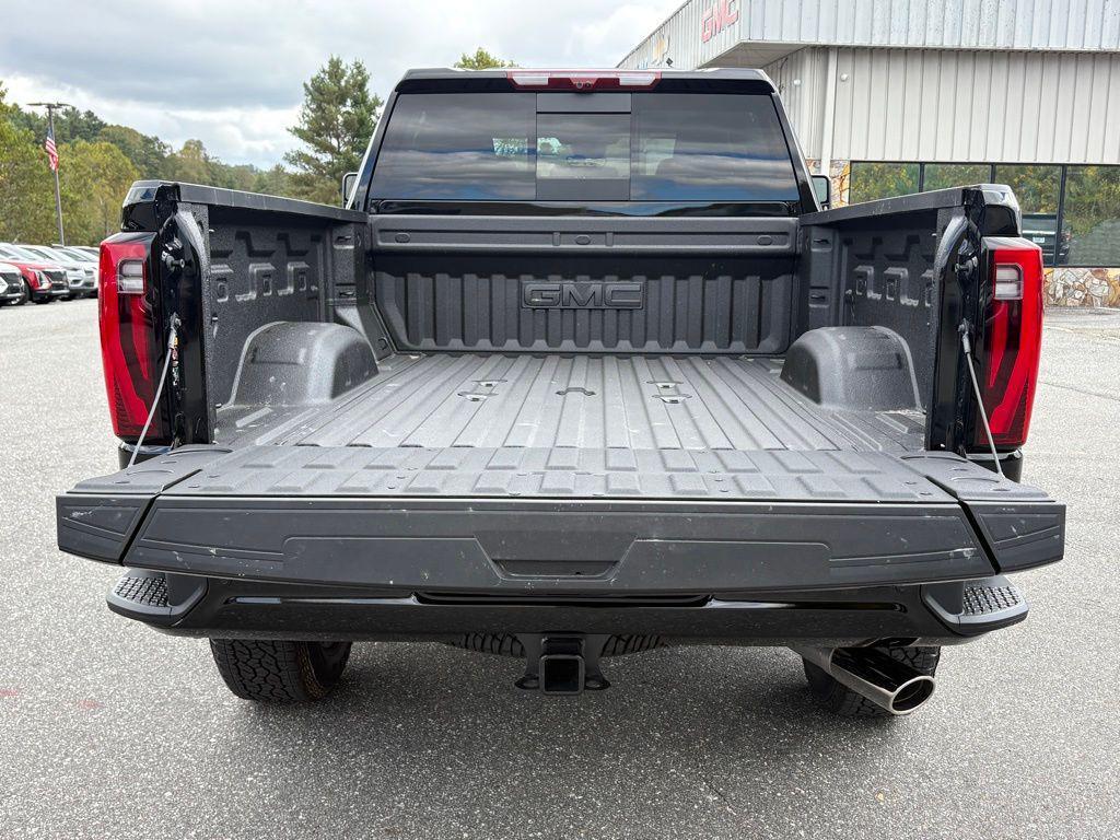 new 2026 GMC Sierra 3500 car, priced at $81,445