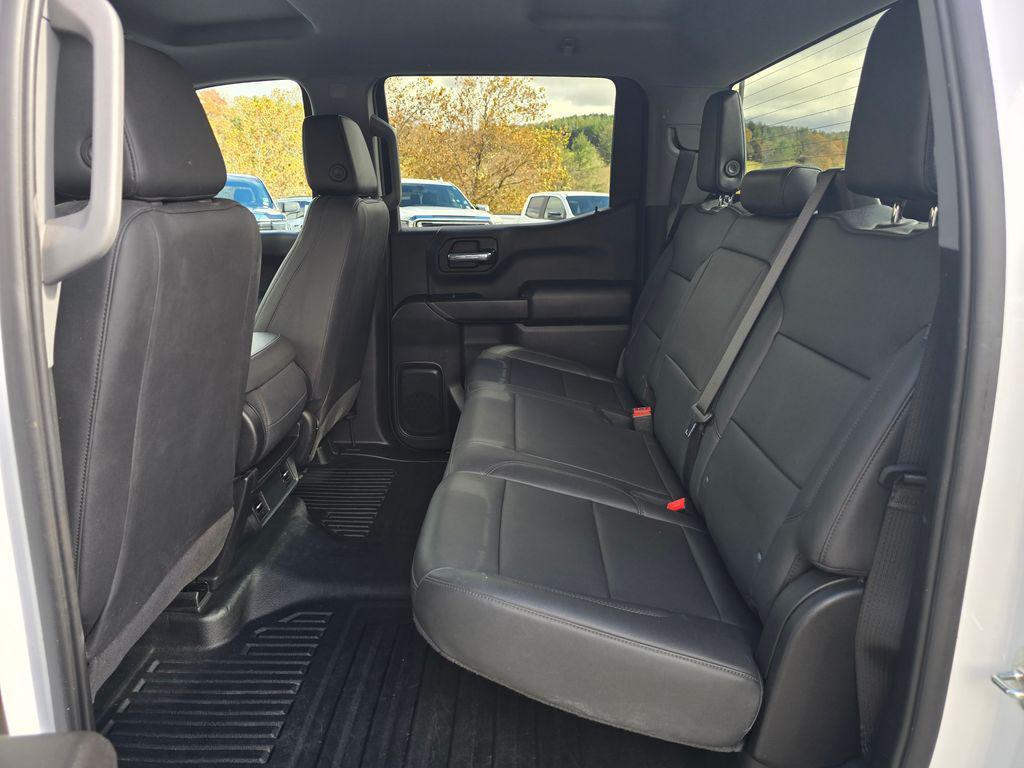 used 2024 GMC Sierra 1500 car, priced at $35,987