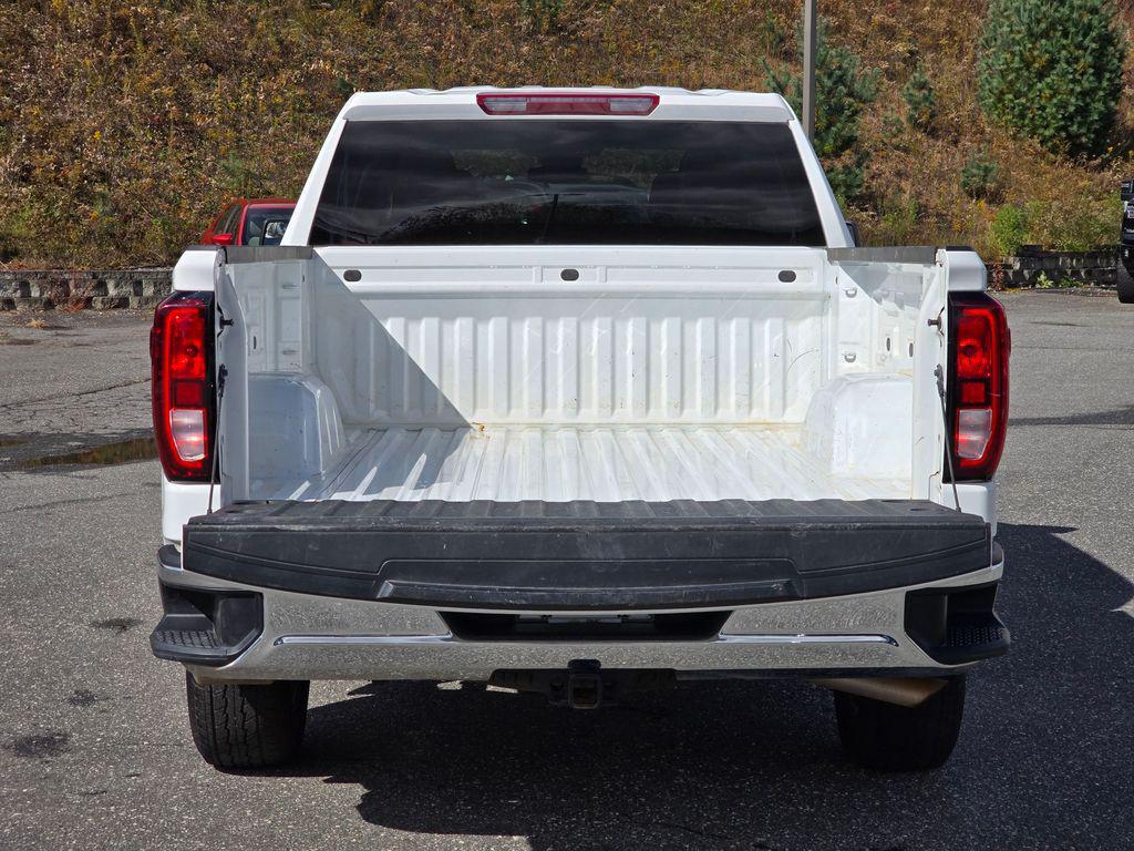 used 2024 GMC Sierra 1500 car, priced at $35,987