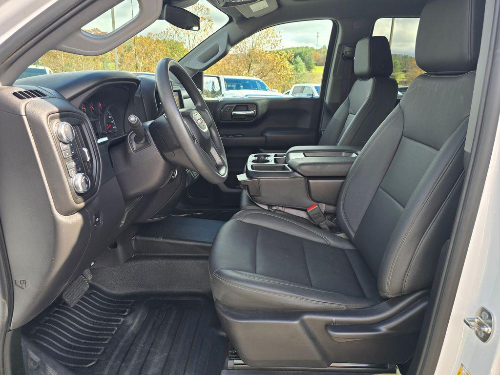 used 2024 GMC Sierra 1500 car, priced at $35,987