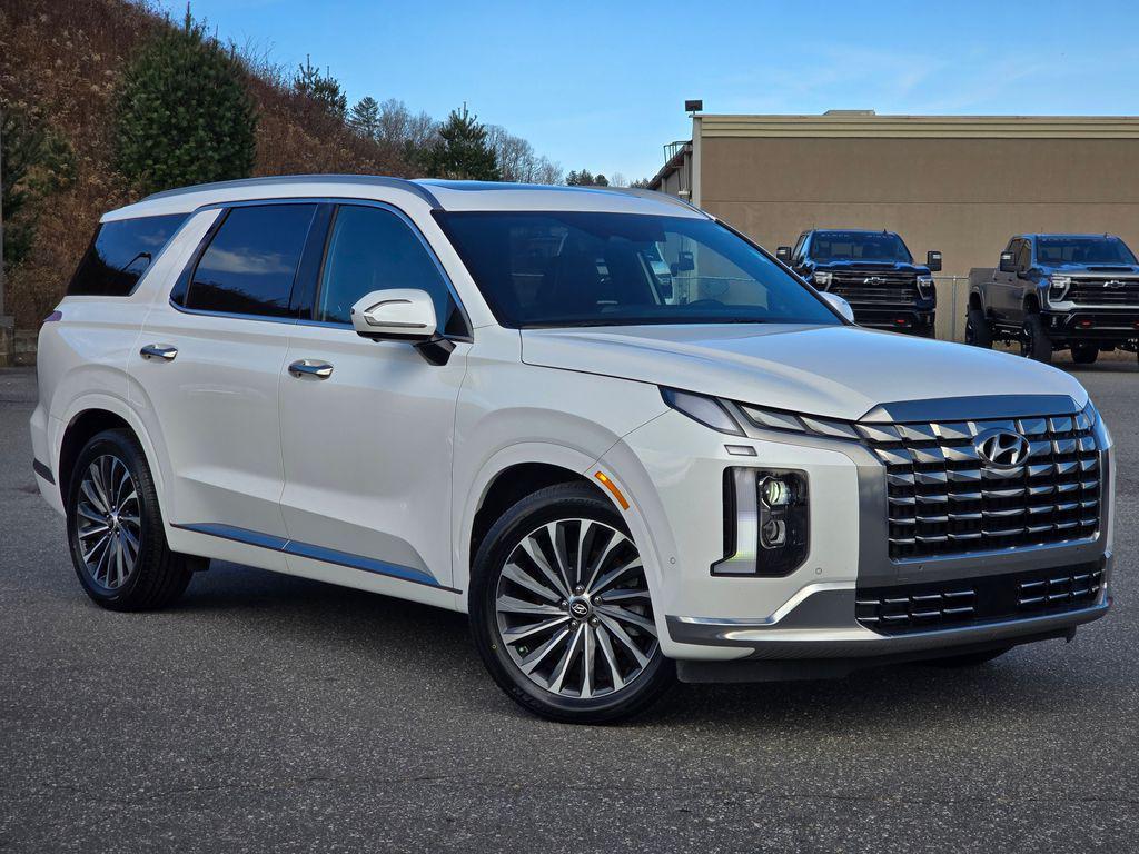 used 2023 Hyundai Palisade car, priced at $34,987