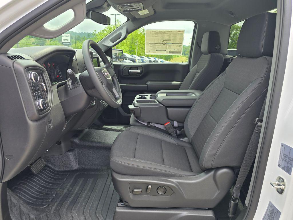 used 2024 GMC Sierra 1500 car, priced at $35,873