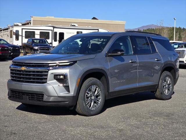 new 2025 Chevrolet Traverse car, priced at $43,535