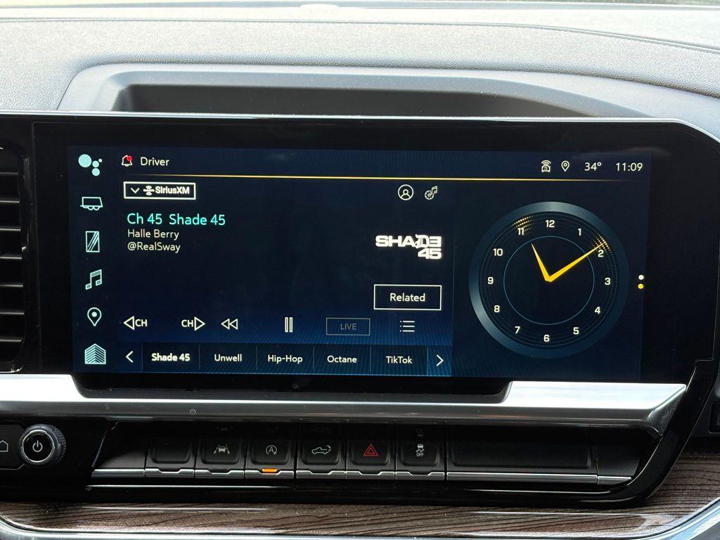 used 2023 Chevrolet Silverado 1500 car, priced at $34,211