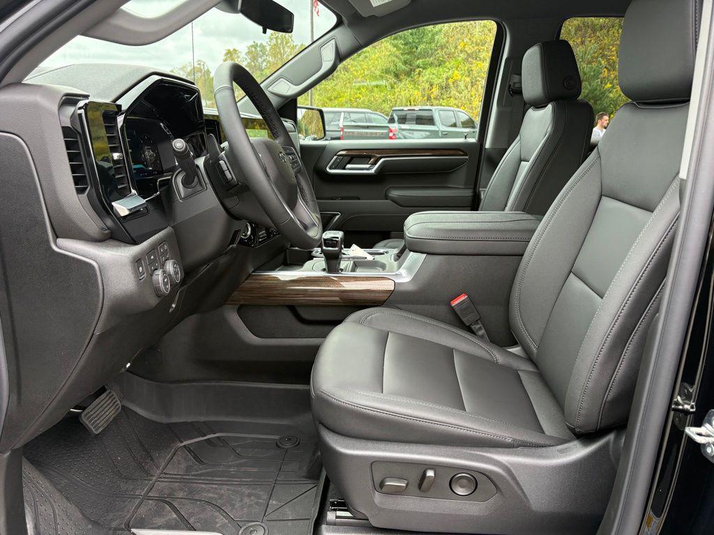 new 2026 Chevrolet Silverado 1500 car, priced at $55,811