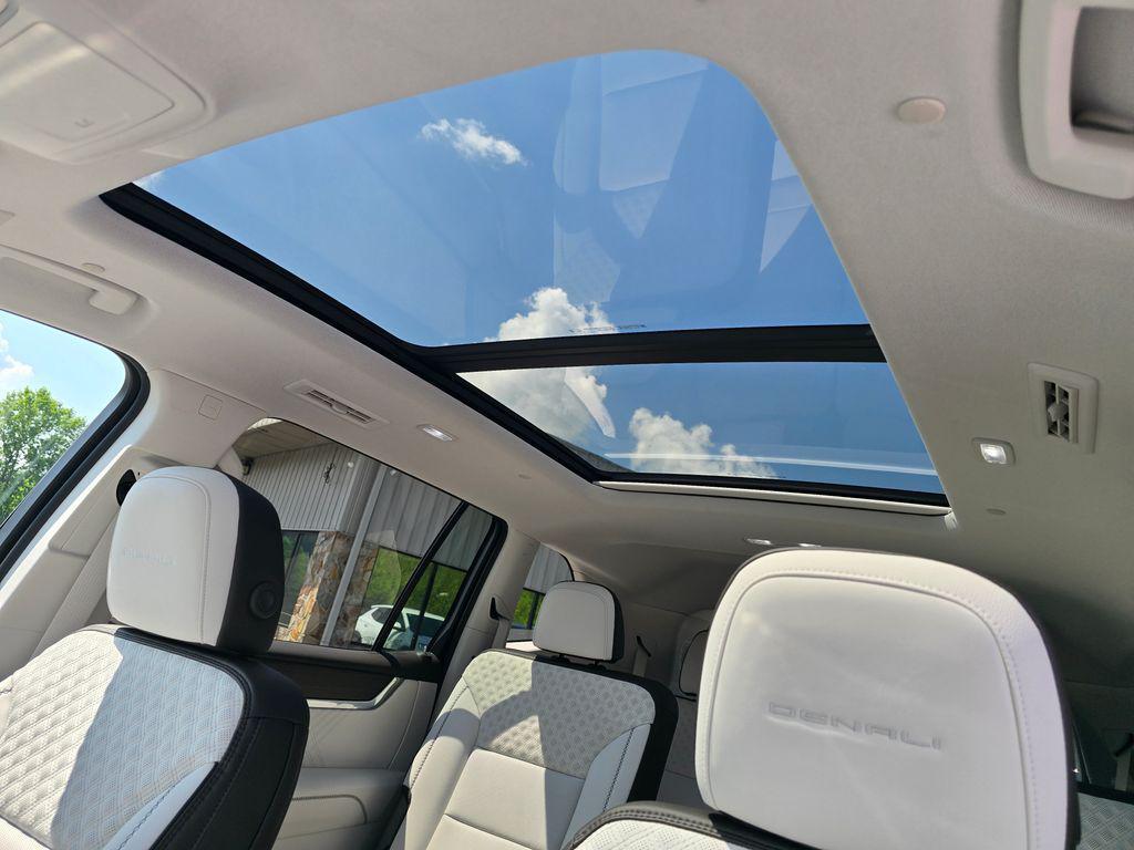 new 2025 GMC Acadia car, priced at $61,665