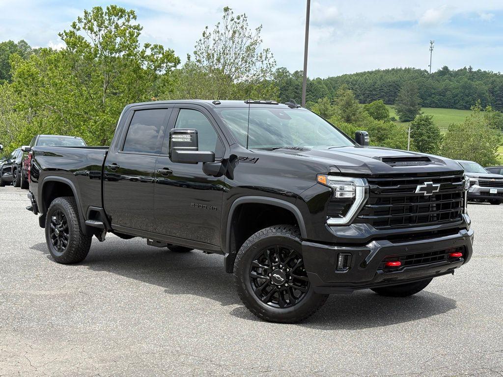 new 2025 Chevrolet Silverado 2500 car, priced at $66,225