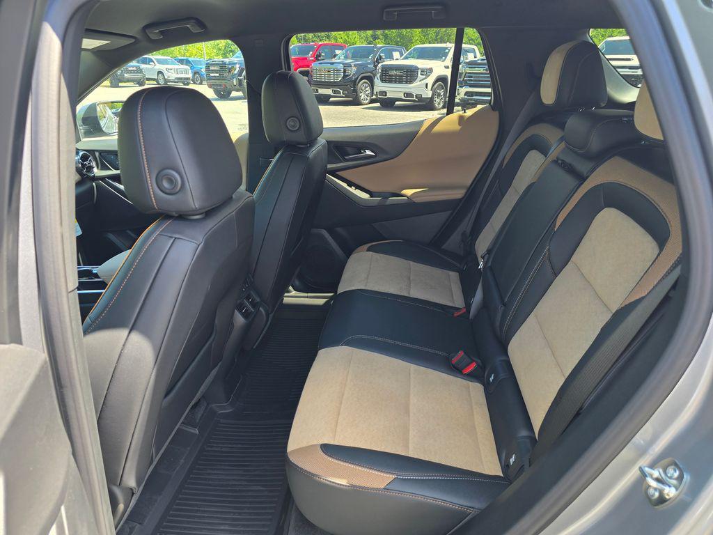 new 2026 Chevrolet Equinox car, priced at $37,640