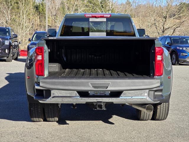 new 2025 Chevrolet Silverado 3500 car, priced at $85,095