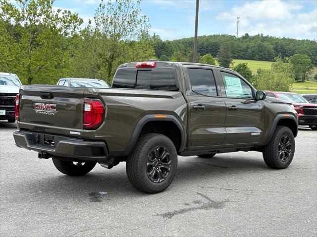new 2025 GMC Canyon car, priced at $38,592