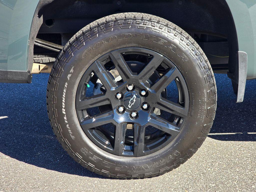 used 2025 Chevrolet Silverado 1500 car, priced at $58,721