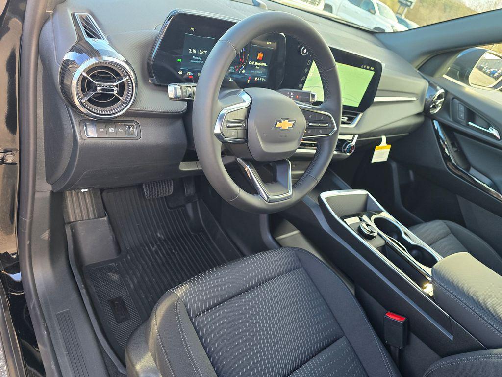 new 2026 Chevrolet Equinox car, priced at $31,217