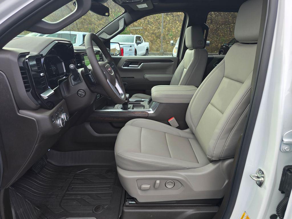 new 2026 GMC Sierra 1500 car, priced at $59,954