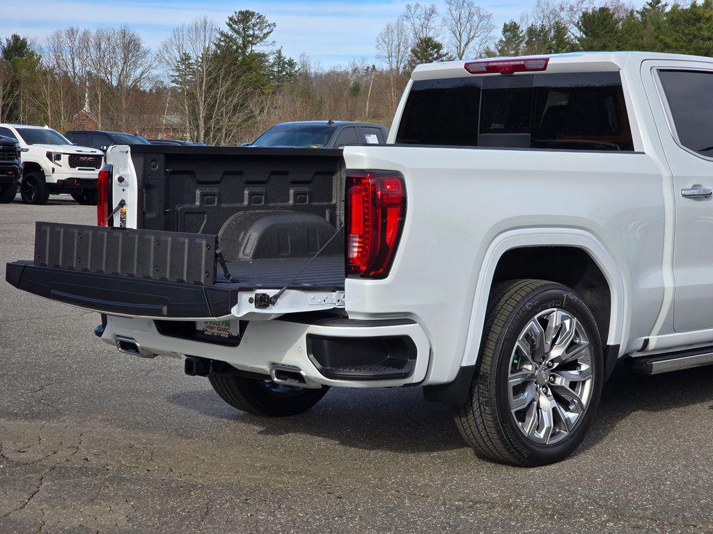 new 2026 GMC Sierra 1500 car, priced at $70,858