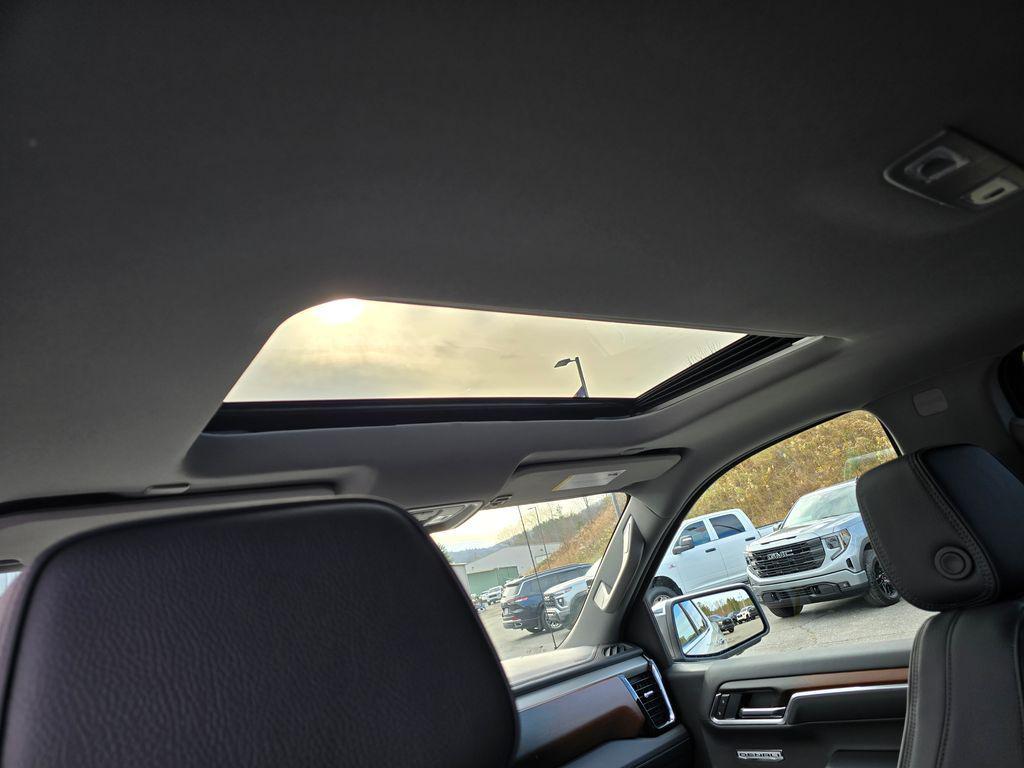 new 2026 GMC Sierra 1500 car, priced at $70,858