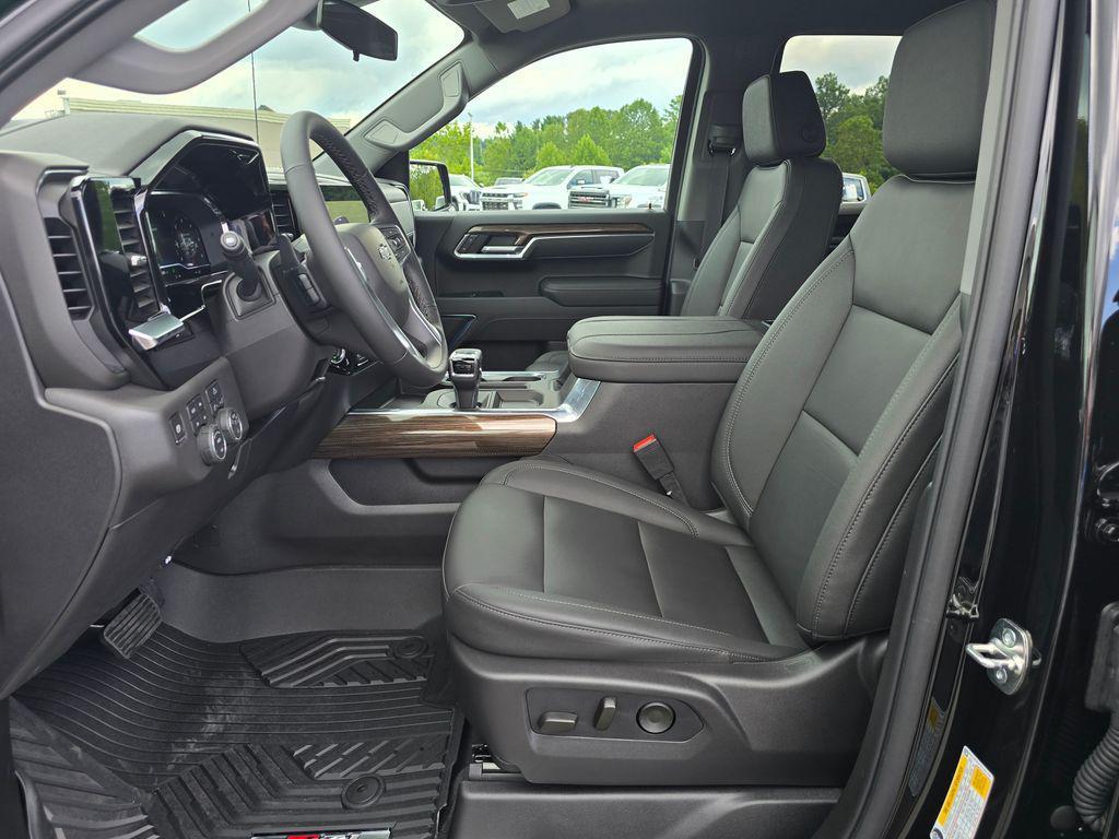 new 2025 Chevrolet Silverado 1500 car, priced at $56,175