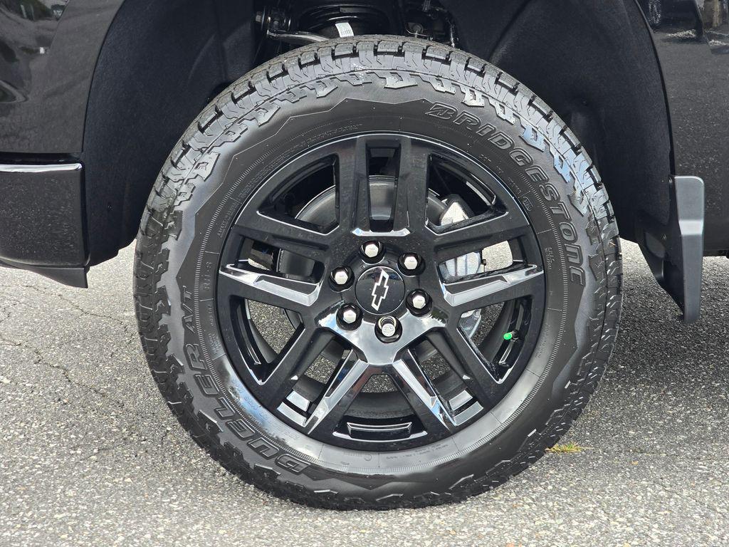 new 2025 Chevrolet Silverado 1500 car, priced at $56,175