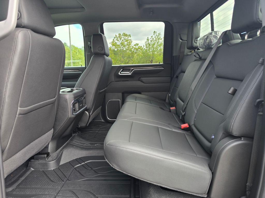 new 2025 Chevrolet Silverado 2500 car, priced at $101,146